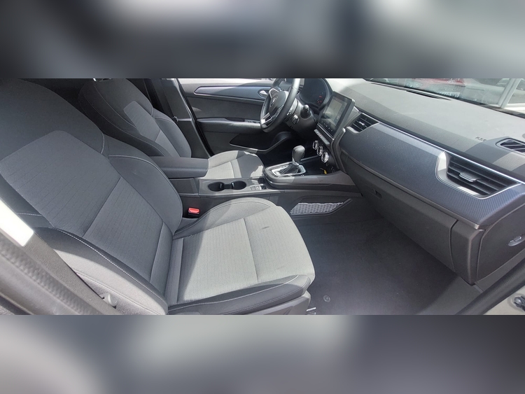 Renault Arkana 1.3 TCE 140CV foto 9